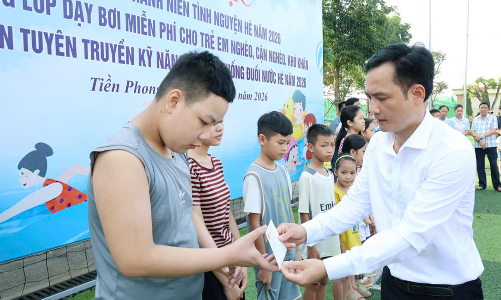 Phường Tiền Phong ra quân Chiến dịch Thanh niên tình nguyện hè